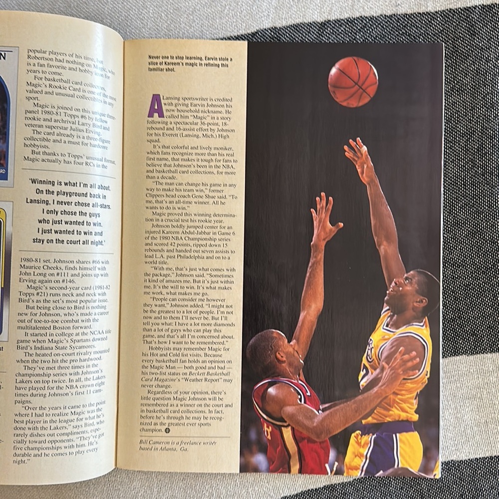 Magic Johnson - Los Angeles Lakers - Beckett Basketball Monthly Magazine - Picture 5 of 6